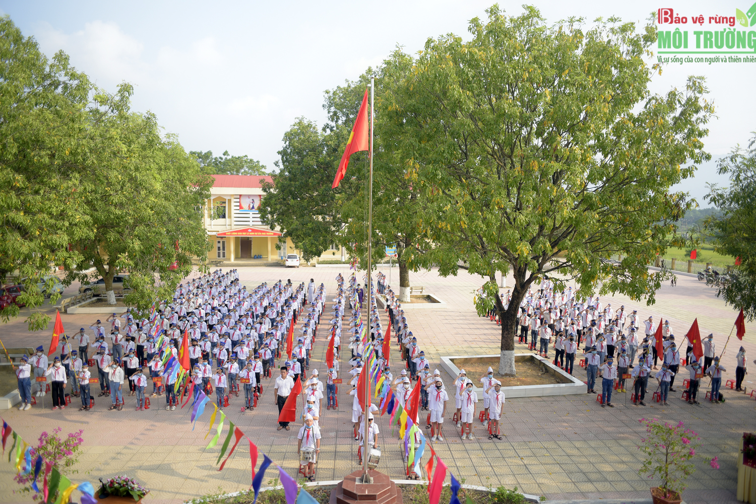 Lễ khai giảng tại trường THCS Thi trấn Hoa Sơn, Lập Thạch, Vĩnh Phúc. Ảnh: Nguyễn Nam