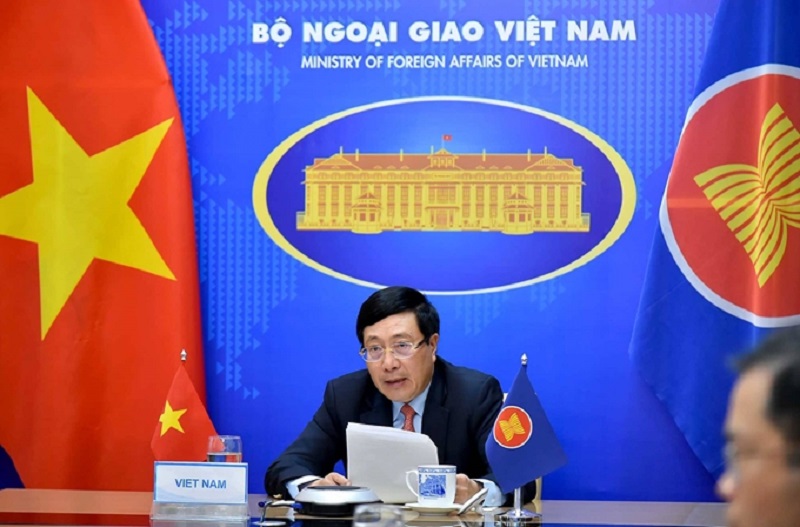 Phó Thủ tướng, Bộ trưởng Ngoại giao Phạm Bình Minh phát biểu tại Hội nghị.