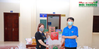 Đoàn Học viện Báo chí và Tuyên truyền đã triển khai trao quà hỗ trợ đoàn viên, sinh viên gặp khó khăn đang trọ trên địa bàn các phường thuộc quận Cầu Giấy.