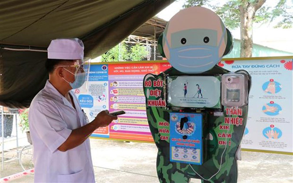 Robot rửa tay giúp đẩy lùi bệnh tật và bảo vệ sức khỏe của cộng đồng. Hãy chiêm ngưỡng những ví dụ thực tế về hiệu quả của robot rửa tay để cùng nhau chung tay phòng chống dịch bệnh.